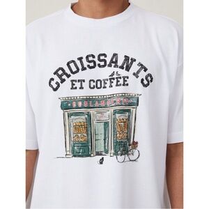 Cotton On: Box Fit Graphic T-Shirt Nwt